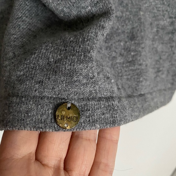 100% wool, made in Italy, Liu Jo dress, gray color, size S/M - Picture 5 of 8